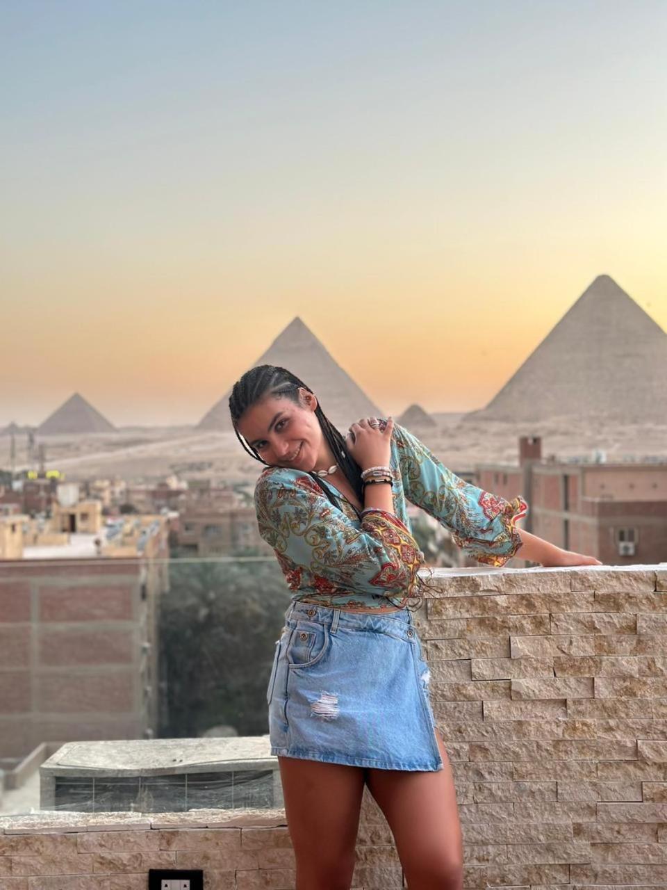 New Hope Pyramids View Apartment *