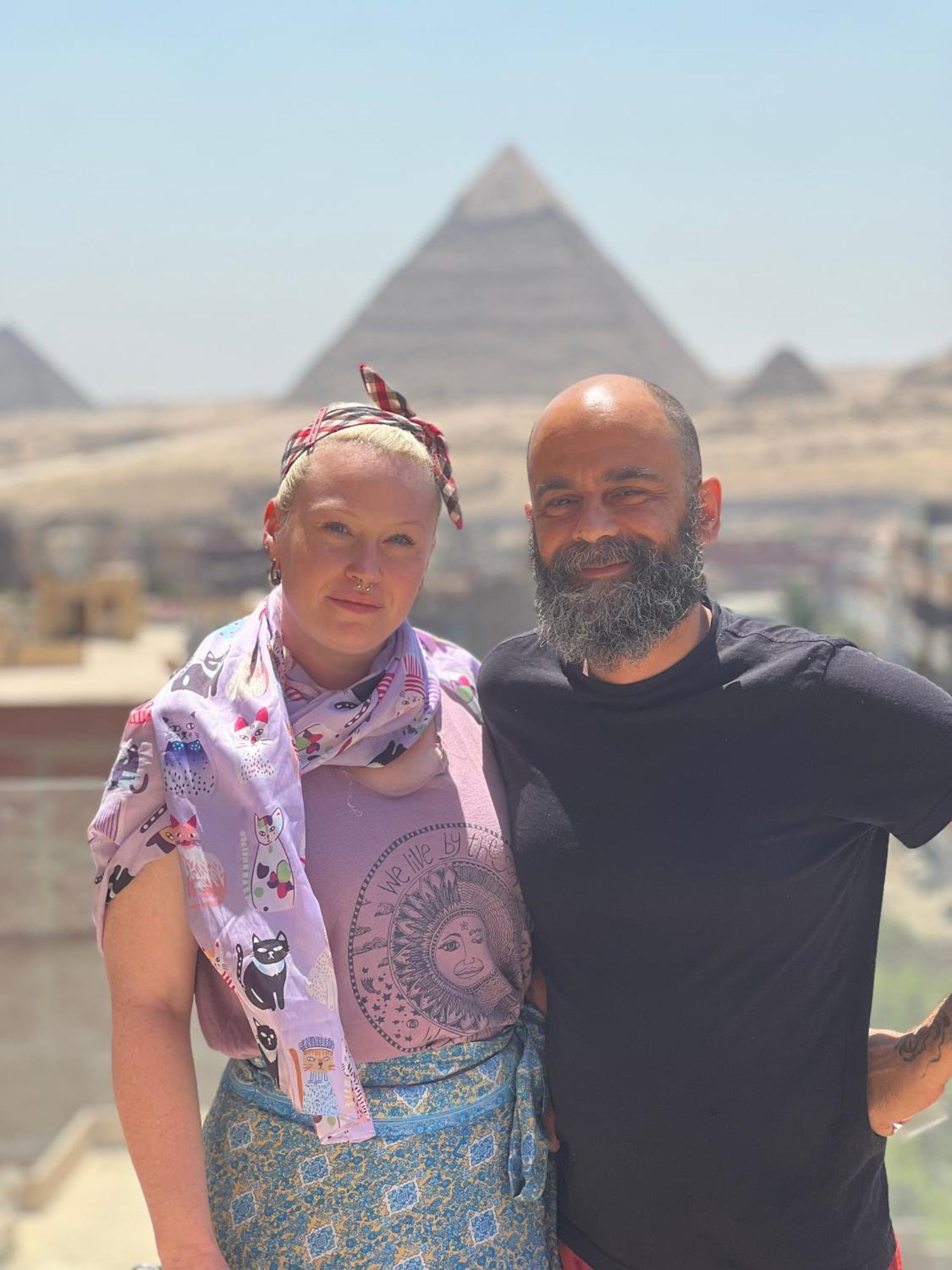 New Hope Pyramids View Apartment